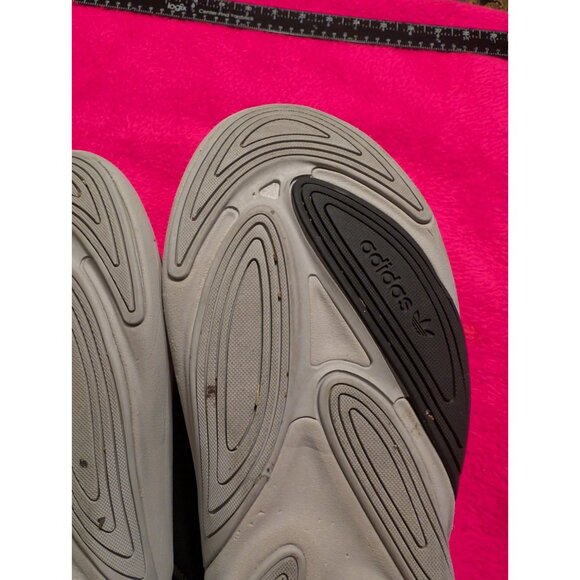 adidas Ozelia GW0613 Women’s 7 Black Gray Chunky Retro Running Shoes Sneakers - Picture 9 of 11